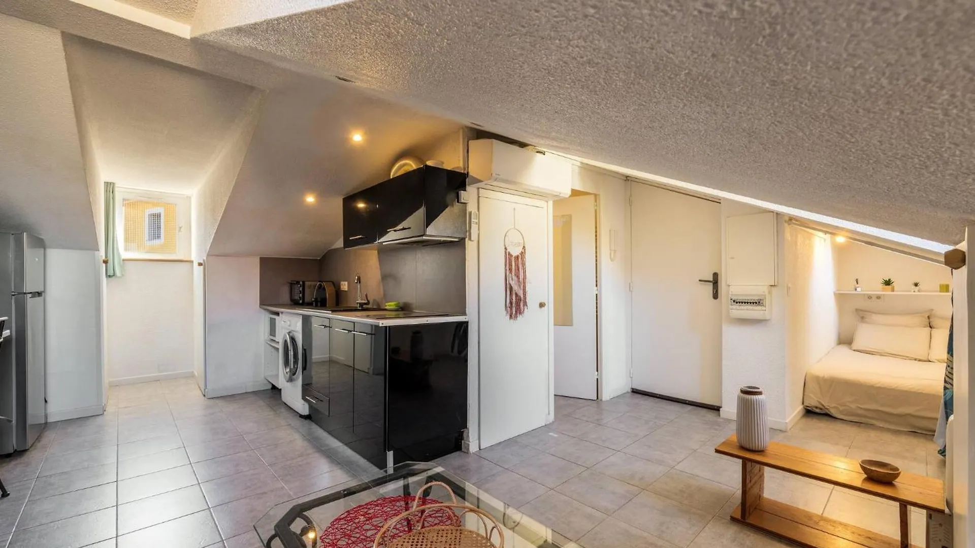 Perchoir Dans La Vieille Ville Nizza Appartamento